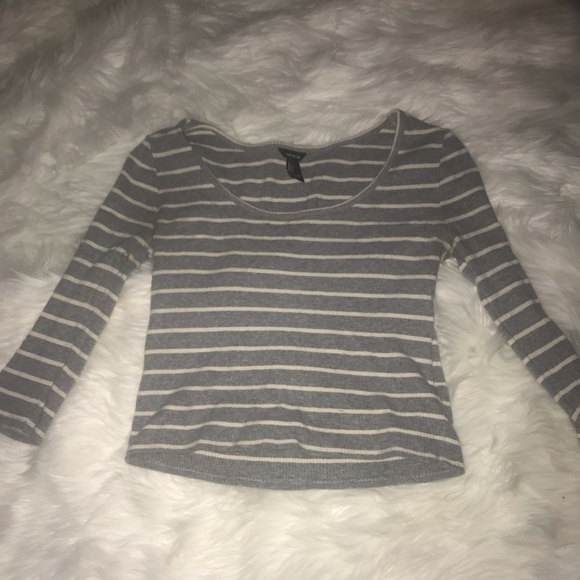 Forever 21 Tops - Cute Forever 21 Striped Crop Top